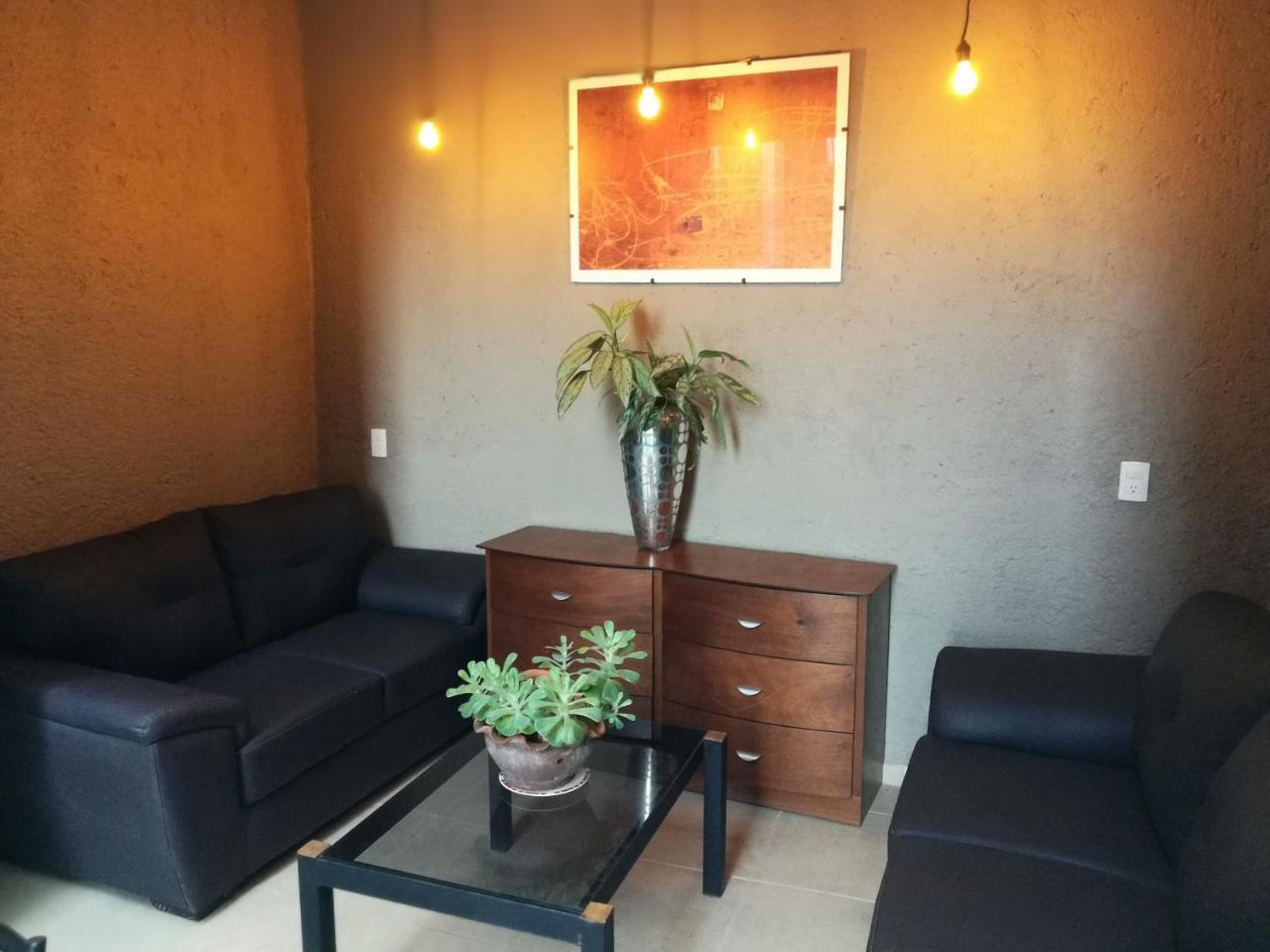 Hotel Delf-Inn Cuernavaca Bagian luar foto