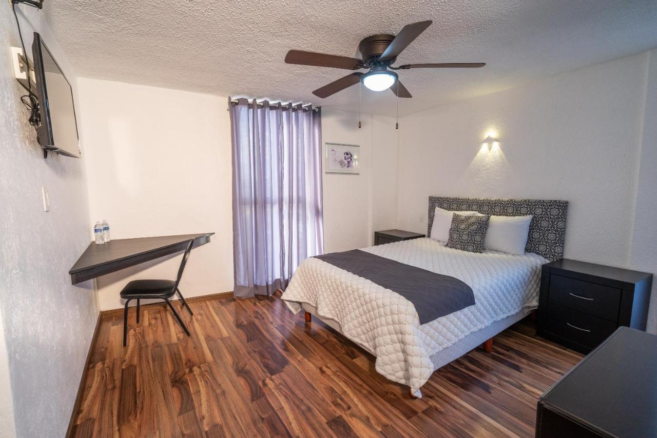Hotel Delf-Inn Cuernavaca Bagian luar foto