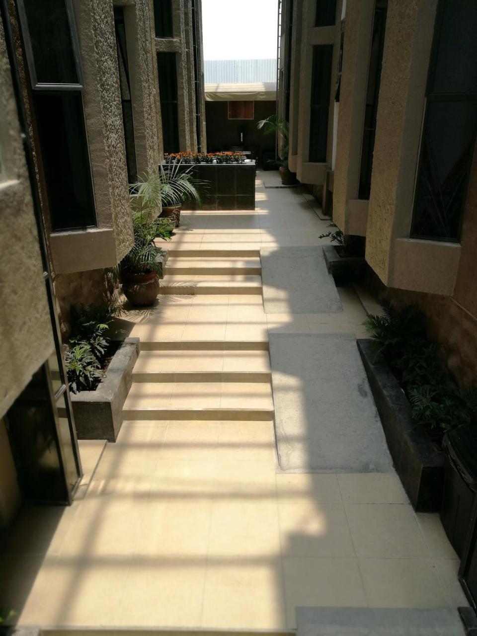 Hotel Delf-Inn Cuernavaca Bagian luar foto